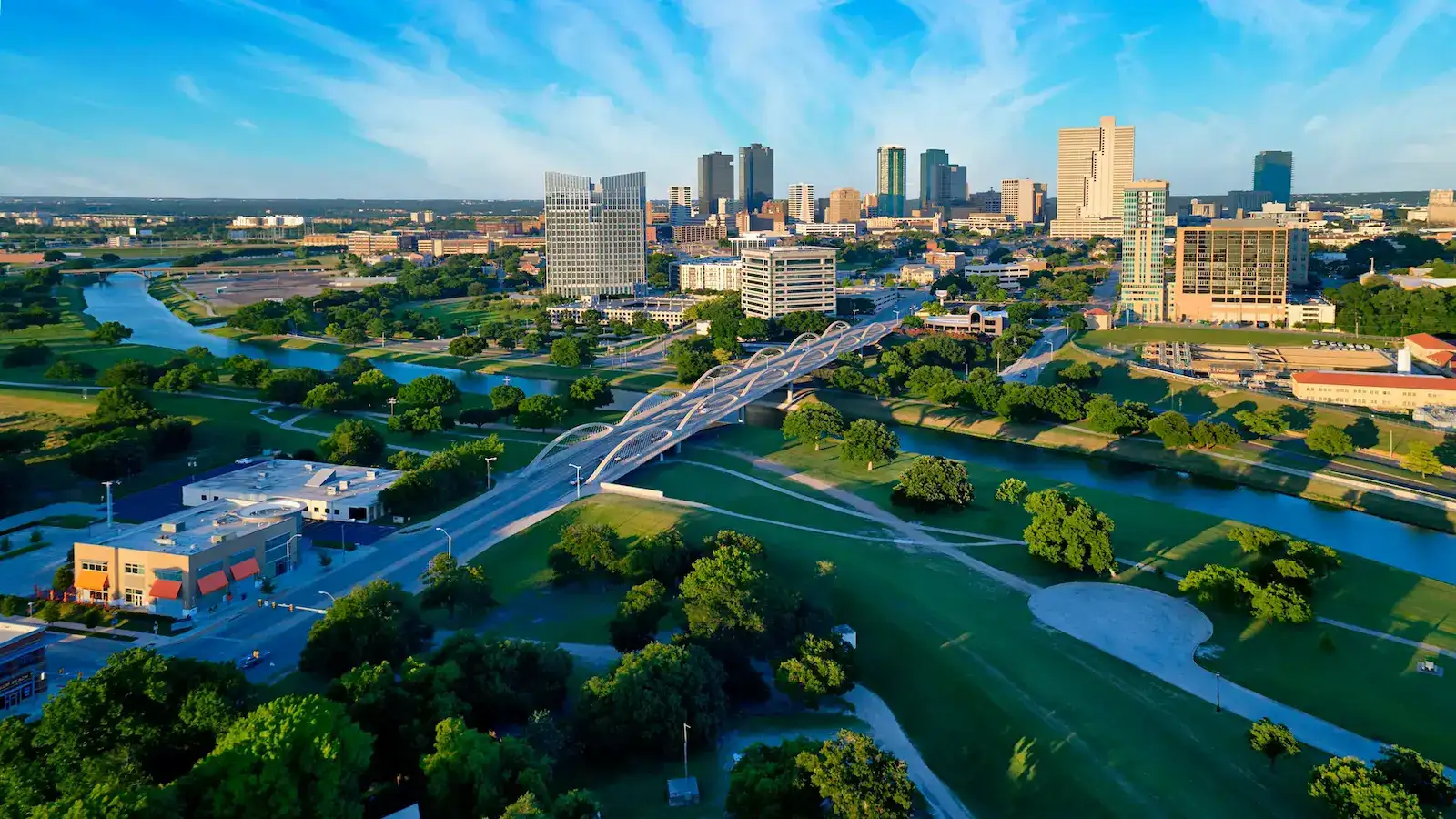 Downtown Fort Worth, Texas skyline at dusk